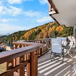 Les Aiguilles Vertes Rez Superieur By Interhome Appartement Crans-Montana
