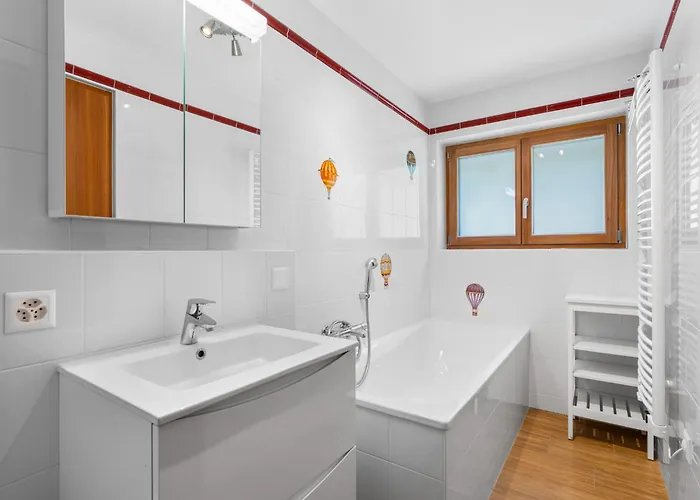 Les Aiguilles Vertes Rez Superieur By Interhome شقة