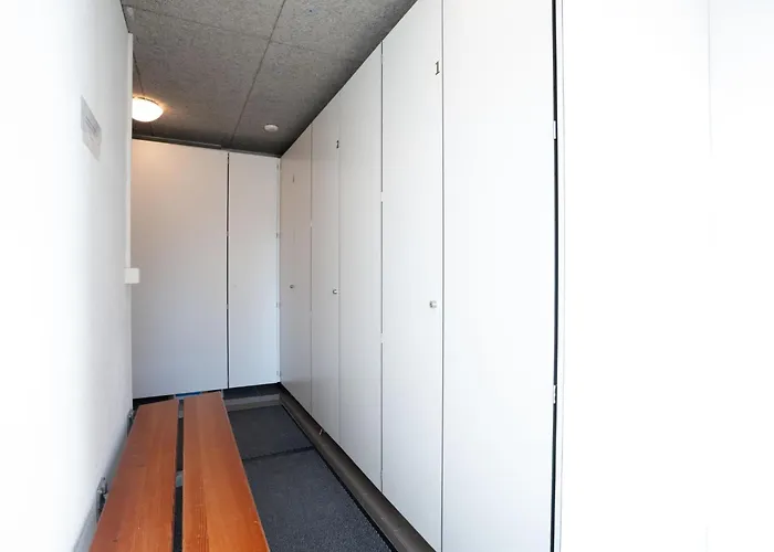 Les Aiguilles Vertes Rez Superieur By Interhome 아파트 크란스몬타나